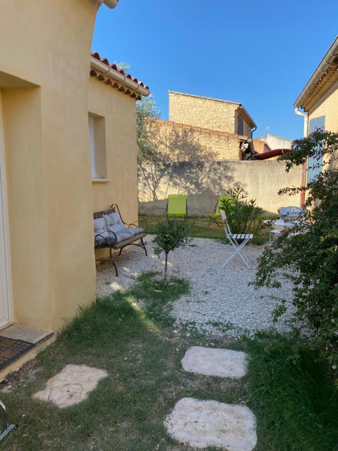 Gite Lou Sabai Au Pied Des Dentelles De Montmirail, Piscine Partagee Aubignan Buitenkant foto